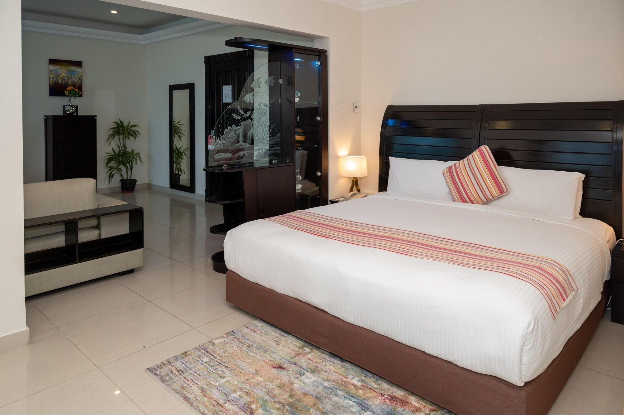 Costa Del Sol Hotel By Arabian Link Kuwait City Exterior foto